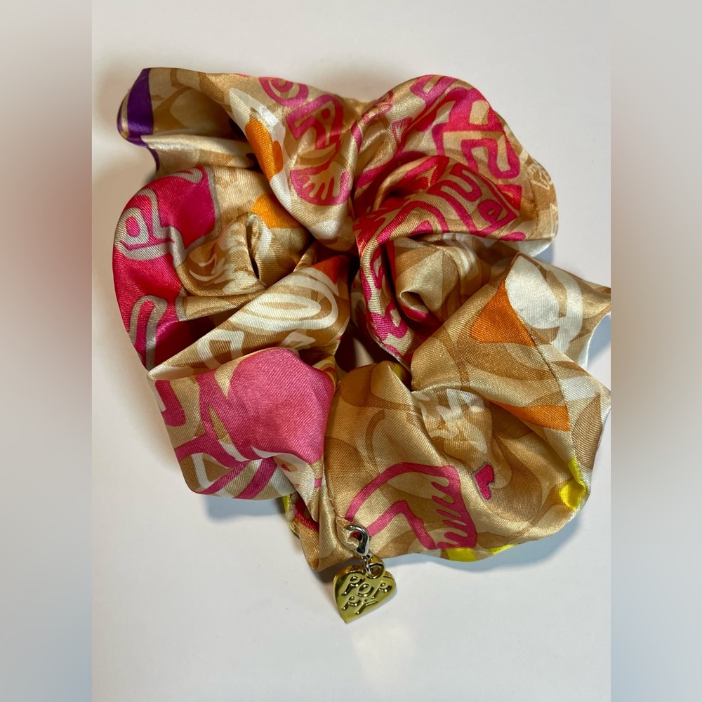 RARE COACH POPPY scrunchie